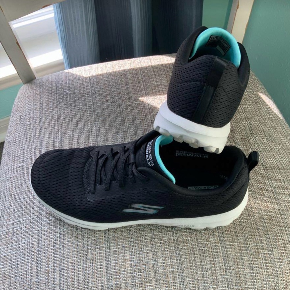 Women’s Skechers Go Walk